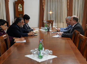 Պարտավոր ենք ապահովել Արցախում ապրող երեխաների  խաղաղ մանկությունը. Ռուբեն Վարդանյանն ընդունել է ԿԽՄԿ Լեռնային Ղարաբաղի առաքելության ղեկավարին