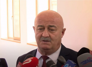 Հովիկ Աղազարյանի ճեպազրույցը․ Ուղիղ