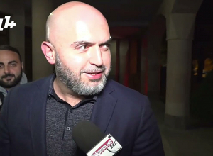 Армена Ашотяна вызвали в Следственный комитет