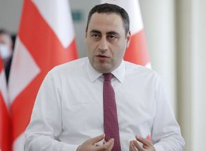 Հայաստանում պատերազմական վիճակում 14 տոկոս տնտեսական աճ է գրանցվել, դո՞ւք ինչ եք արել․ Վաշաձեն՝ վարչապետին