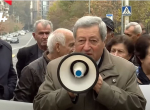 Պետք է խորացնել հայ-ռուսական հարաբերությունները․ Վազգեն Սաֆարյան