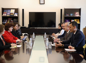 Նախարար Վահրամ Դումանյանն ընդունել է ՀՀ-ում Կանադայի արտակարգ և լիազոր դեսպանին