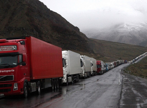 Ստեփանծմինդա-Լարս ավտոճանապարհը փակ է բեռնատարների համար