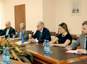 Заместитель министра обороны принял Михаэля Зиберта