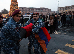 Վարուժան Ավետիսյանի աջակիցներին ոստիկանությունը բերման ենթարկեց (լուսանկարներ)