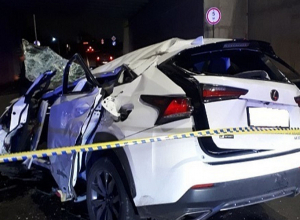 Երևանի Սիլիկյան թաղամասում ավտոմեքենան կամրջից շրջվել է․ կա տուժած