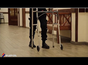 Զինվորի տան  տղաները 40 րոպե անշարժ ու անթարթ, հուզմունքով, հիացմունքով, երբեմն՝ ցավով դիտեցին «Ռեքվիեմ»-ը