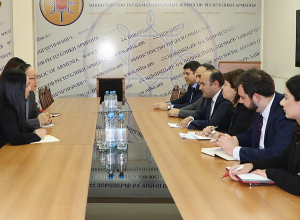 Նախարար Նարեկ Մկրտչյանն ընդունել է Հայաստանում Չինաստանի արտակարգ և լիազոր դեսպան Ֆան Յոնգին