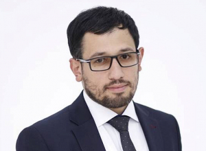 Շիրակի մարզպետի եղբայրը հրաժարվում է ավագանու լիազորություններից