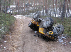 Ծաղկաձորում կվադրոցիկլ է շուռ եկել․ վարորդն ու ուղևորուհին տեղափոխվել են հիվանդանոց