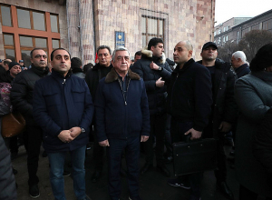 Արցախցին տեր ունի․  հրատապ հավաք Հանրապետության հրապարակում․ ՈՒՂԻՂ