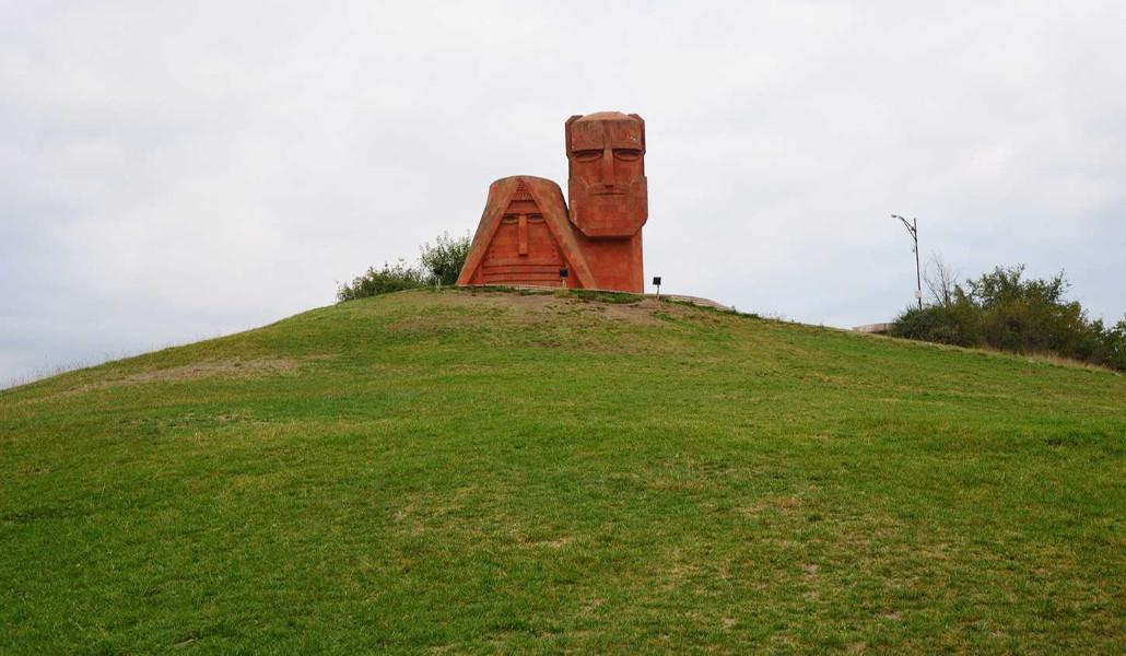 320328400_1183648448914322_6991515763731165962_n