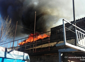 Հրդեհ Վանաձոր քաղաքում․ հայտնաբերվել է մոխրացած դի․ հայտարարվել է հրդեհի բարդության «Թիվ 2» կանչ