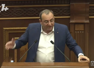 Արծվիկ Մինասյանի պատասխան սուր ելույթը