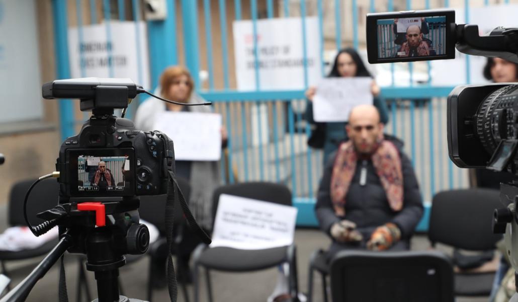 Արտակ Բեգլարյան նստացույց