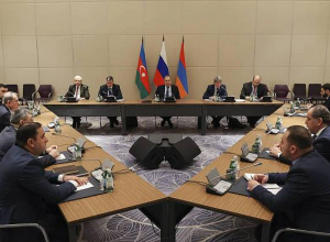 Армянская сторона попросила перенести встречу глав МИД Армении, России и Азербайджана с учетом ситуации в Лачинском коридоре