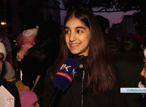 Ստեփանակերտում վառվեցին տոնածառի լույսերը