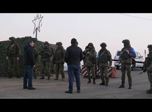 Արցախցիները Ստեփանակերտից շարժվել են Շուշի՝ խաղաղապահներից պահանջելով բացել Լաչինի միջանցքը