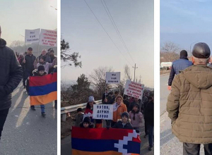 Արցախցիները երթով շարժվում են դեպի օդանավակայան՝ պահանջելու հանդիպում  Անդրեյ Վոլկովի հետ