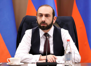 Արարատ Միրզոյանը հեռախոսազրույց է ունեցել ԱՄՆ պետքարտուղարի եվրոպական և եվրասիական հարցերով տեղակալի պաշտոնակատարի հետ