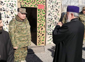 Ամենայն Հայոց Կաթողիկոսն այցելել է դիրքապահ զինվորներին