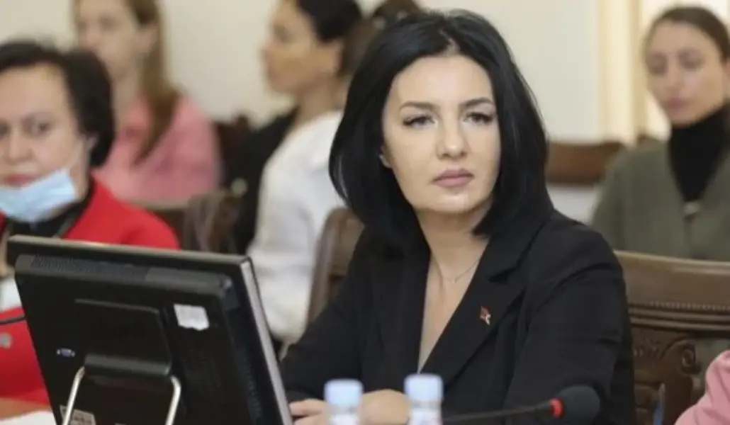 Մետաքսե Հակոբյան