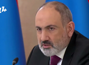 Тогда кто кого убедил бы? Мы знали, что у нас сильная армия, надёжные союзники: Пашинян