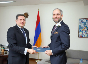 Փոխարտգործնախարարը Չեխիայի նորանշանակ դեսպանին ներկայացրել է փակ Լաչինով պայմանավորված վիճակը