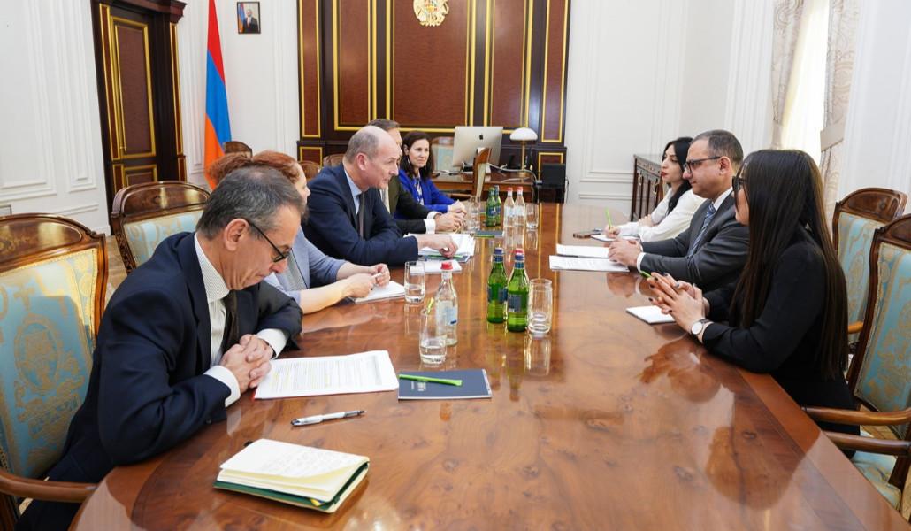 thumbnail_DSC05472-4