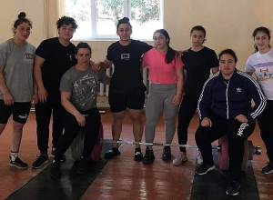 Կին ծանրորդները ուսհավաք են անցկացնում Աբովյանում