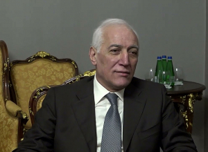 Президент Ваагн Хачатурян встретился со спикером Парламента Эстонии Юри Ратасом