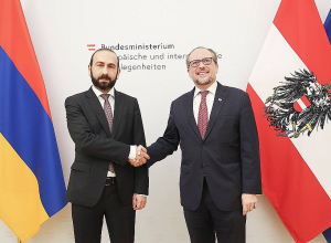 Միրզոյանը Շալենբերգի հետ խոսել է Արցախի շրջափակումից