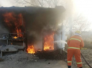 Արարատի մարզի Սայաթ-Նովա գյուղում ինքնաշեն տնակ է այրվել