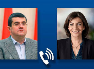 Президент Арцаха представил мэру Парижа ситуацию в Арцахе