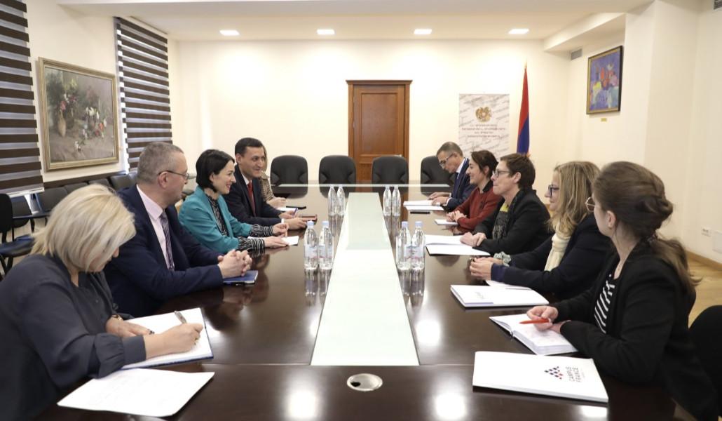 thumbnail_image00005