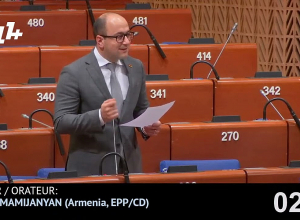 Լաչինի միջանցքի փակումը նման է Բեռլինի պատին, բայց մենք չենք կարող 30 տարի սպասել․ Հայկ Մամիջանյան