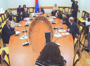 ՀՀ ԱԺ պետական-իրավական հարցերի մշտական հանձնաժողովի հերթական նիստ. Ուղիղ