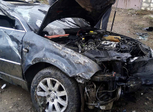 «Volkswagen Passat»-ը հարվածել երկաթյա էլեկտրասյանը և հայտնվել ճամփեզրից դուրս․ կա տուժած