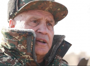 77-ամյա գնդապետի թոռը մայոր է , տղան՝ գնդապետ