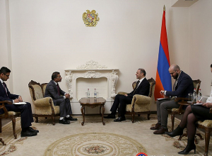 Секретарь СБ принял посла Индии