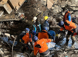 В Сирии и Турции наши спасатели продолжают поиск выживших после землетрясения