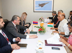 Պաշտպանության նախարարի տեղակալը հանդիպել է Հնդկաստանի պաշտպանության նախարարին