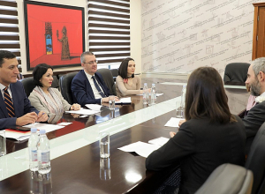 Министр ОНКС встретилась с послом Чехии Петром Пирунчиком