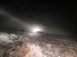 Սյունիքում ձնահյուսի հետևանքով «UAZ» մակնիշի ավտոմեքենան գլորվել է ձորը