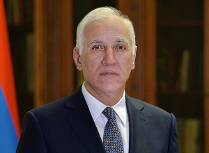 ՀՀ նախագահին կոչ են անում չստորագրել