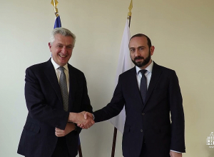 ՀՀ ԱԳ նախարարի հանդիպումը Փախստականների հարցերով ՄԱԿ գերագույն հանձնակատարի հետ