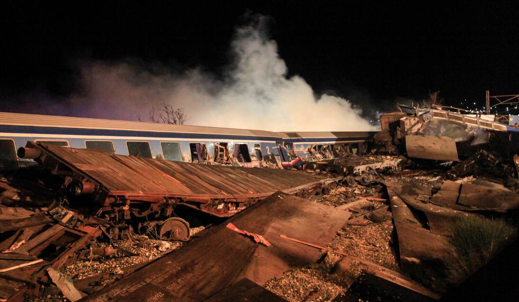 upload-2023-02-28T234859Z_211045683_RC2NKZ9U2CEB_RTRMADP_3_GREECE-TRAINS-CRASH-pic4_zoom-1500x1500-2698