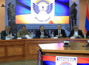 В МО приглашены представители ведущих оборонно-промышленных предприятий