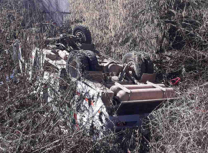 Մեծ փոս էր, ավտոբուսը ամբողջովին թեքվեց․  պատմում են ավտոբուսում եղած երեխաները