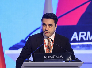 Հայաստանը տարածքային պահանջներ չունի իր հարեւաններից եւ ոչ մեկի նկատմամբ․ Ալեն Սիմոնյան